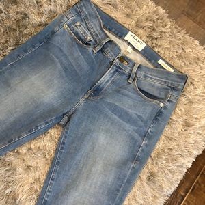 Light wash Skinny Frame denim jeans